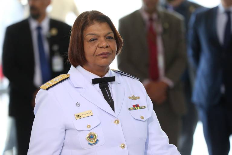 PELA PRIMEIRA VEZ NA HISTÓRIA, A MARINHA DO BRASIL TEM UMA MULHER NEGRA OCUPANDO O POSTO DE ALMIRANTE